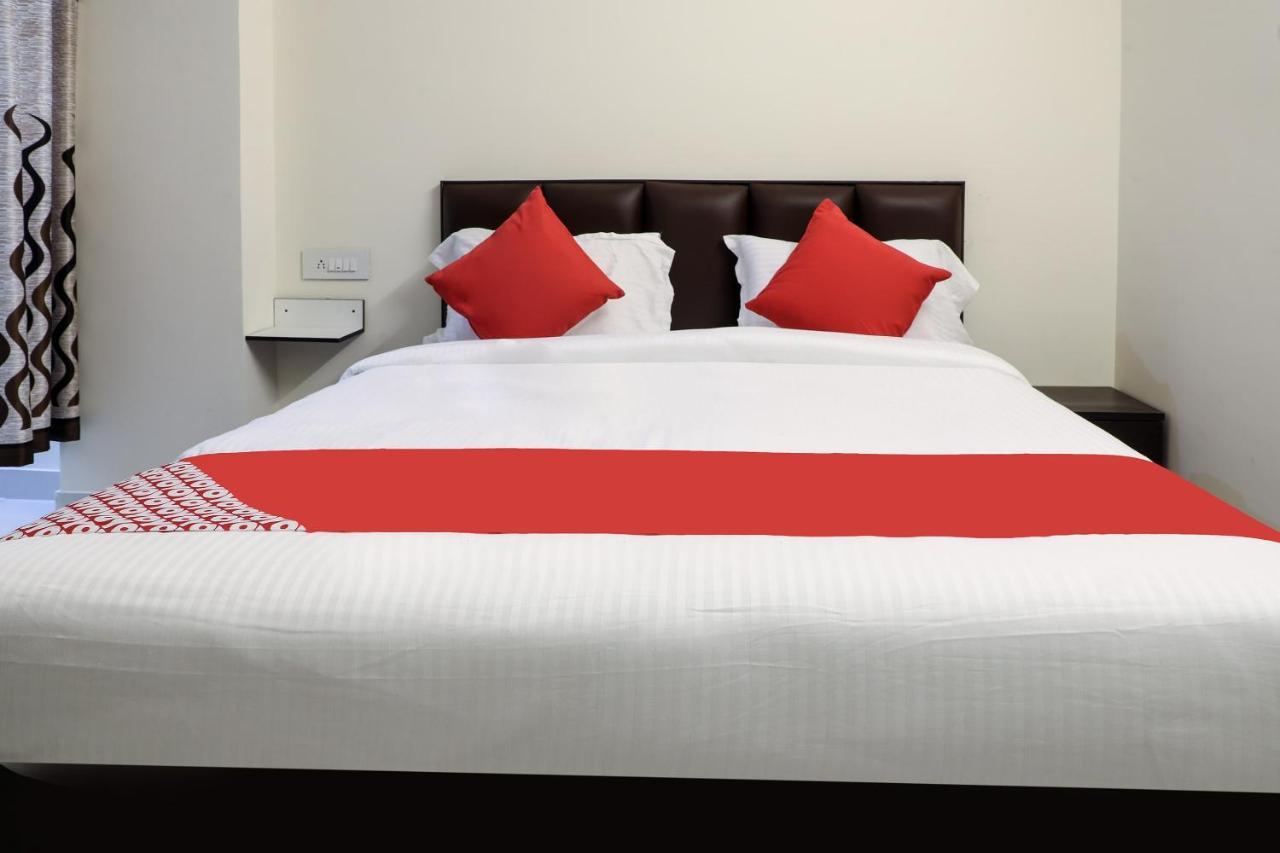 Oyo Way Inn Kondapur  Buitenkant foto